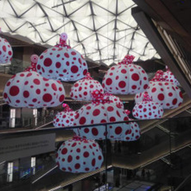 銀座シックス