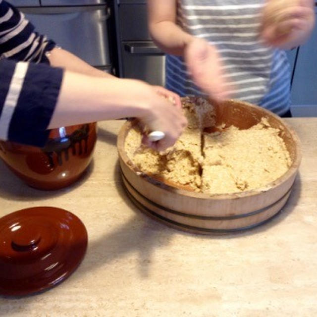 味噌を仕込んで、味噌料理。味噌漬けパピヨット＆味噌グラタン。