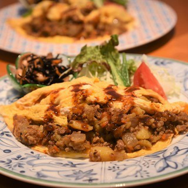 カレーじゃがオムレツ