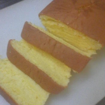 ぐりとぐらのカステラケーキ。