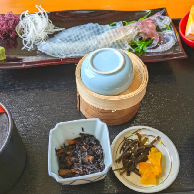 イカの活き造り膳