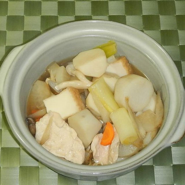 鶏胸肉の芋煮鍋
