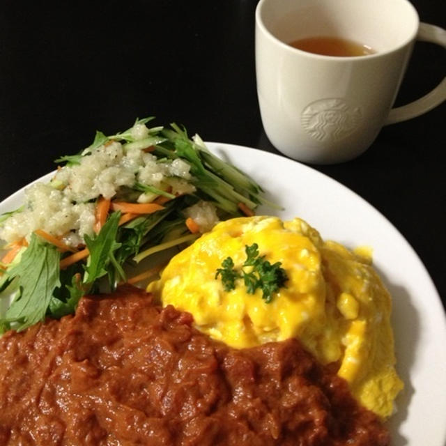 トマトカレーオムライス トマトの冷製スープ カルピスレアチーズ By Canchomeさん レシピブログ 料理ブログのレシピ満載