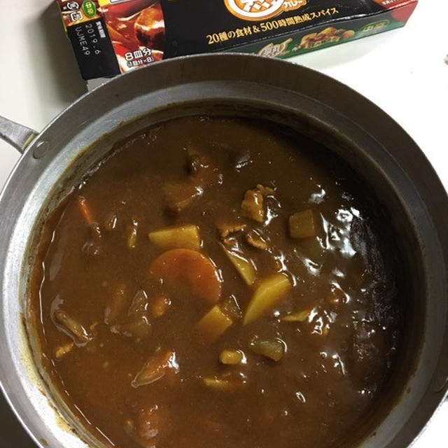 遅番につき、カレー作った!