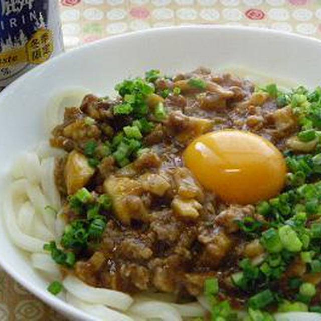 　☆麻婆豆腐の素で麻婆きのこうどん☆