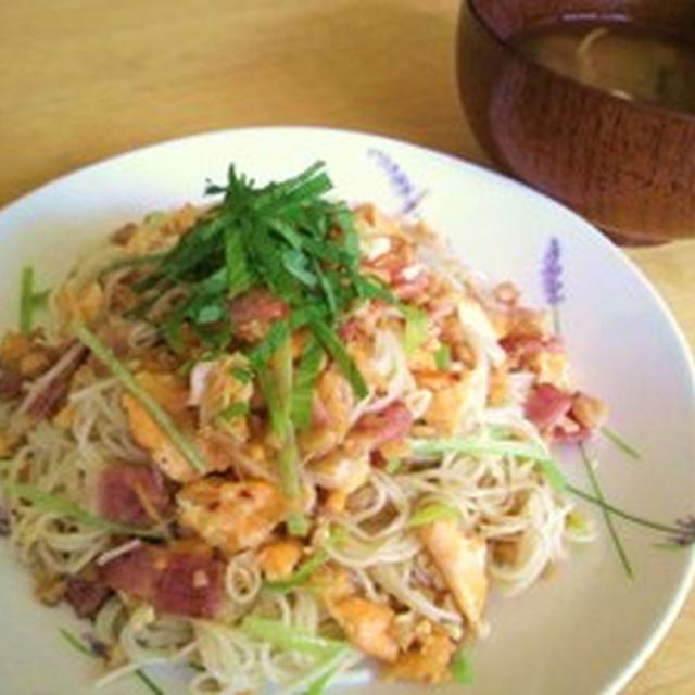 寝不足な朝、朝食は。。