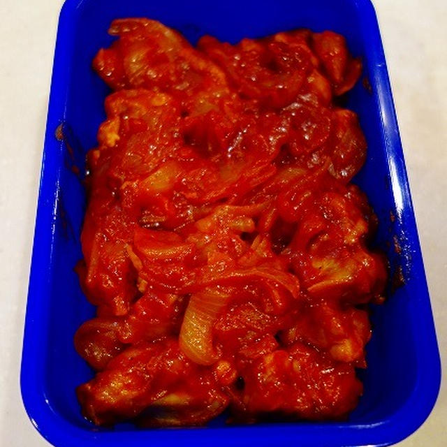 パスタソースで作る簡単鶏肉のトマトソース煮