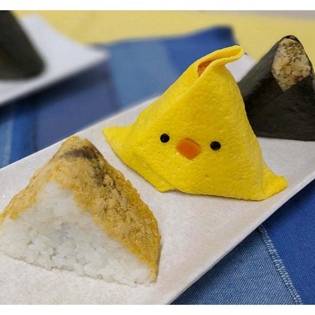 小倉むすび・ひよこオムライス・焼き鯖バジルなど！おむすび処「ほんのり屋」×ヴィレヴァンがコラボ♪