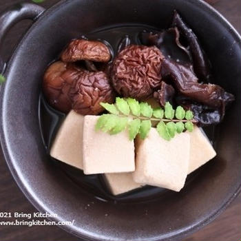 夏にピッタリ♪【レシピ】甘くない高野豆腐ときくらげの煮物