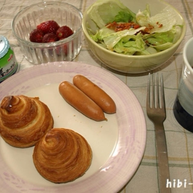 三角のミニクロワッサン
