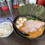 みそラーメンにのり5枚とウズラ5個をトッピングで啜る 〜小ライス・壱系ラーメン〜
