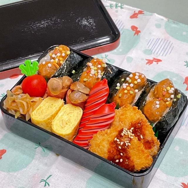 【お弁当】8月26日＊ミートボールのおにぎりサンドで簡単弁当♩♩♩