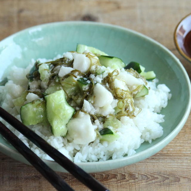 お急ぎ昼ごはんに★長芋めかぶきゅうりの簡単3分丼ぶり