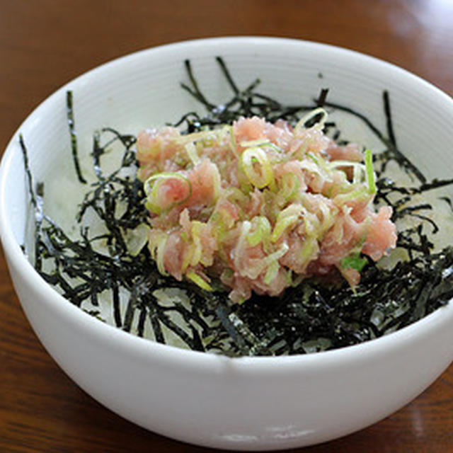 炊きたてご飯で「ねぎとろ丼」