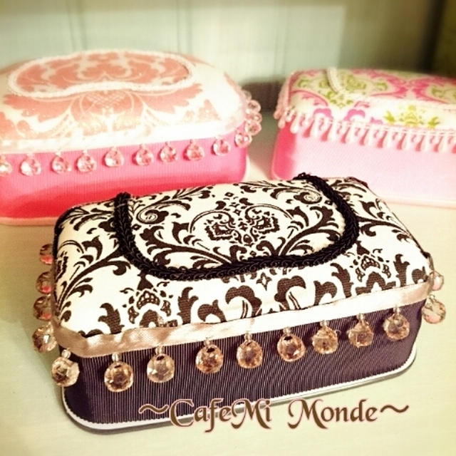 黒ダマスクのウェットティッシュケース ♡カフェミナージュ