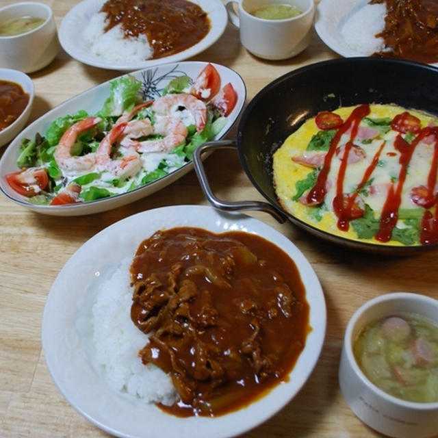 昨夜はハヤシライスなど～！