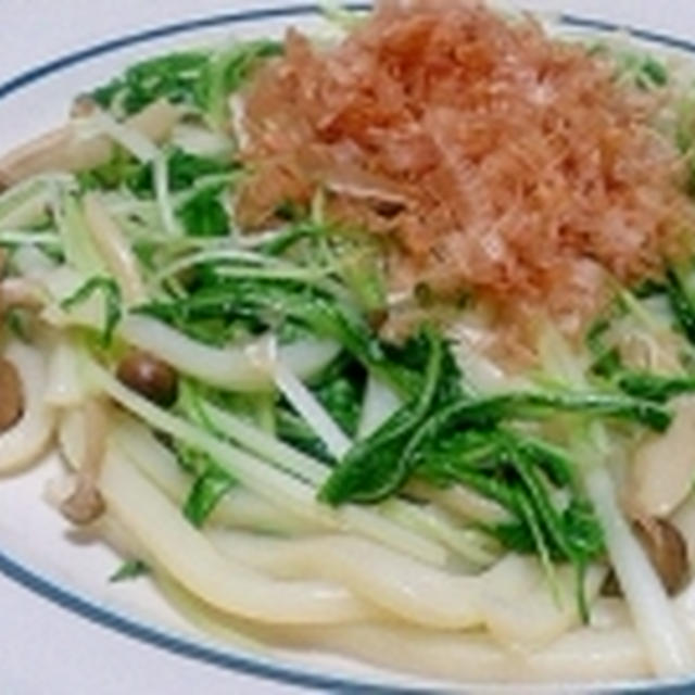 白だしであっさり☆水菜としめじ焼きうどん