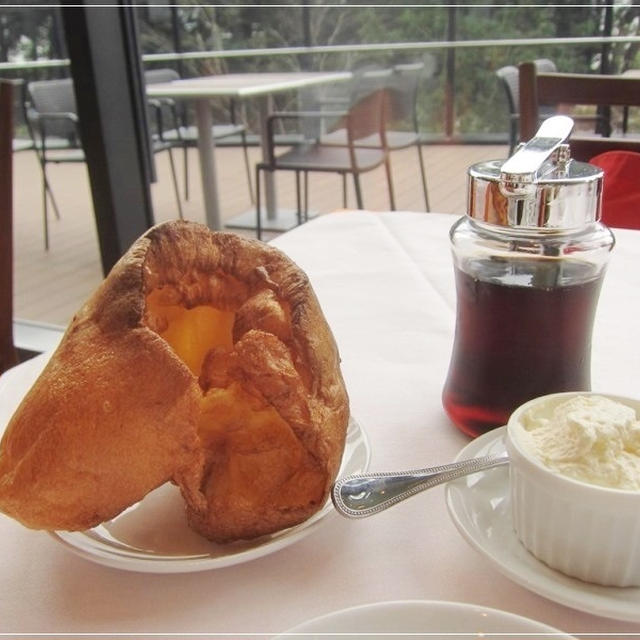 ポップオーバーもう食べた？飯田橋サクラテラス・トラットリア グランボッカ