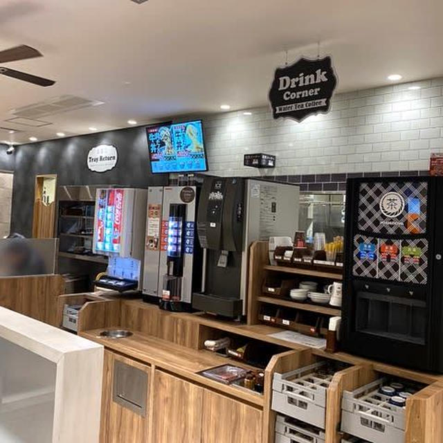 もはや牛丼専門店ではない吉野家〜カルボナーラ丼が美味！