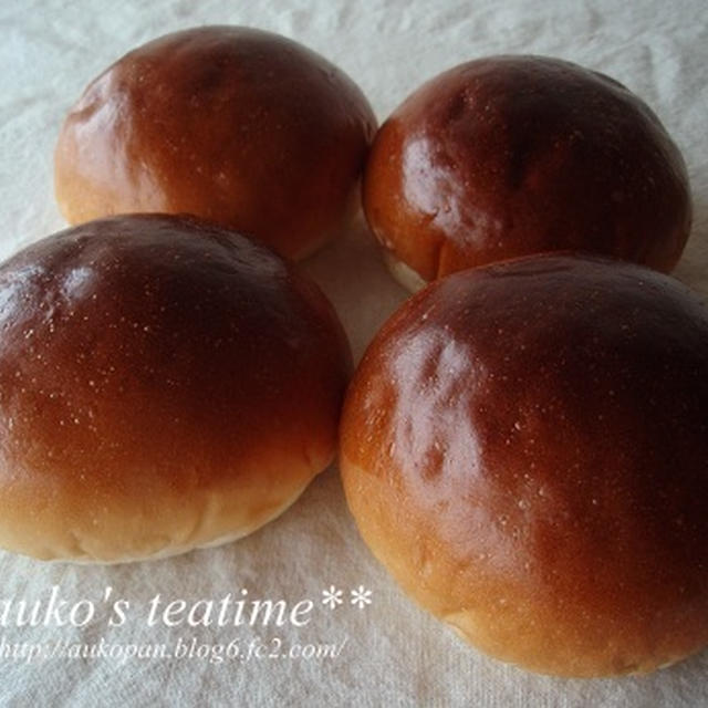 お持たせサンド用に焼いたバンズとバゲ消費