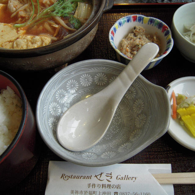 豆腐チゲ＆豚カツ＆焼肉定食・Restaurant せき Gallery 