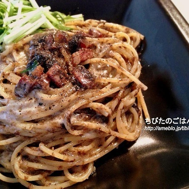 ベーコンと海苔のクリームパスタ　★★☆☆☆