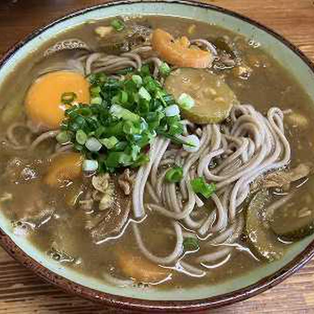 カレー蕎麦。梅仕事