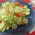 野菜サラダ・オーロラソースにザクロトッピング