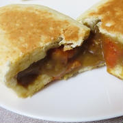 発酵なし！ホットケーキミックスで焼きカレーパン