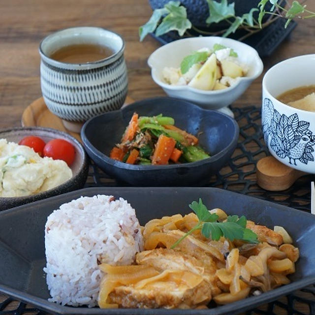鶏もも肉がごちそうになる洋風煮込み