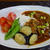 夏野菜のすじカレー　／日本の未来は