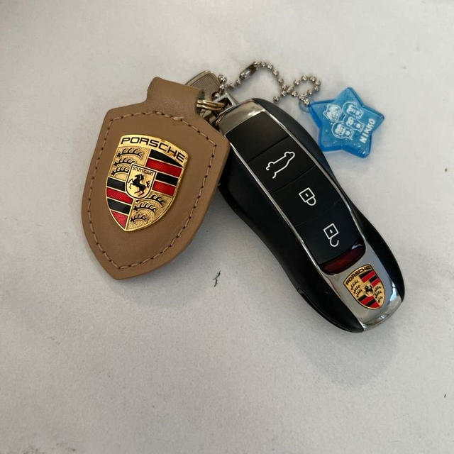 車の盗難未遂？で購入したキーホルダーを変えた。