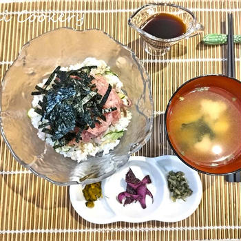 胡瓜＆茗荷のごはん de ねぎとろ丼