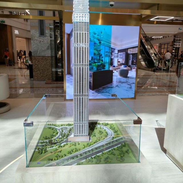ドバイのあの都市伝説はリアルなきがする