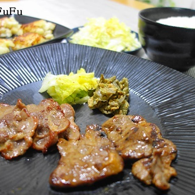 牛タン定食♪テールスープも欲しい！！