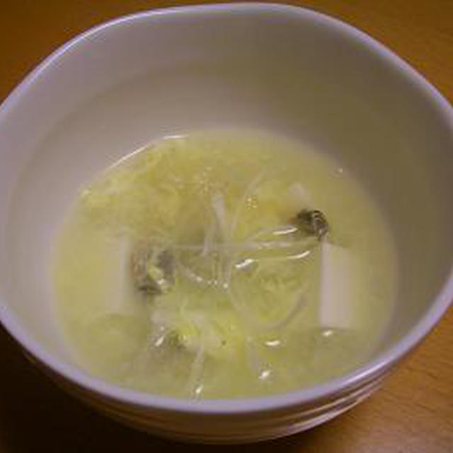 とろりやさしい味　豆腐とたまごのとろみスープ