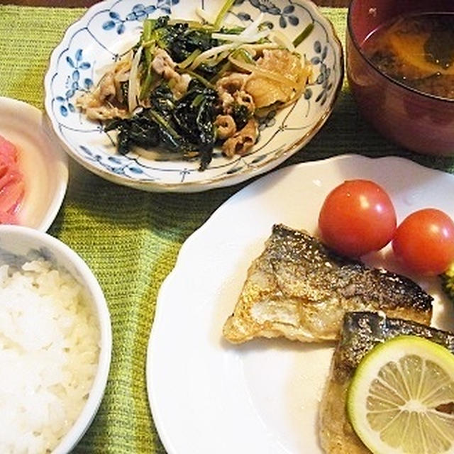 正しい手洗いで風邪予防　＆　ほうれん草と豚肉の炒め物