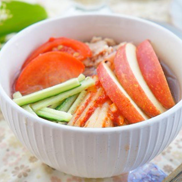 【缶詰レシピ】火を使わなくても作れる♪ツナ缶と春雨で冷麺風