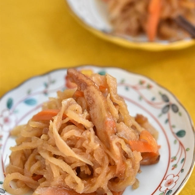 戻し汁活用！！旨味も栄養も逃がさない♪切り干し大根とさつま揚げのうま煮