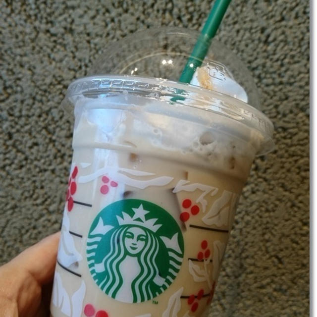 【スタバ】ジンジャーブレッドラテと寝てくれなかった姫 (;´д｀)ﾉ