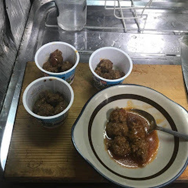 お弁当用ミートボール