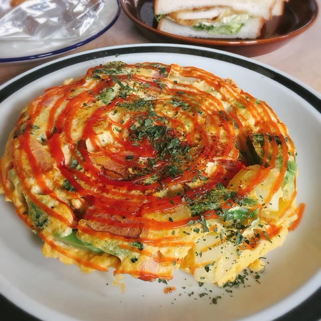 煮物にかける味噌/ボリューム卵料理＊トルティージャ＊[LIMIA]