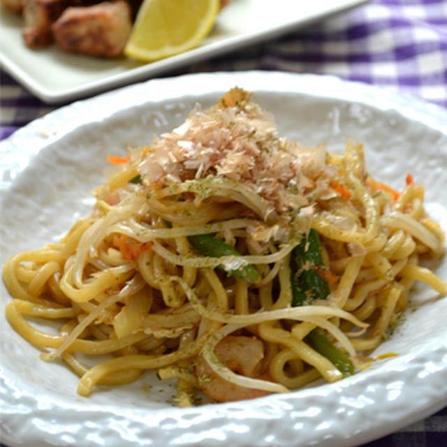 飛び飛び２日分の昼・晩ごはん・デザート～枝豆としらすの混ぜごはん。煮切り酒。