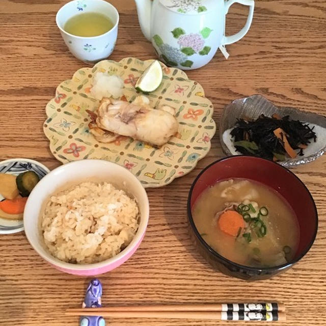 豚汁&鯛の塩焼きのランチ