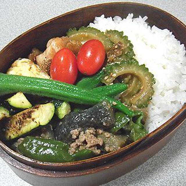 茄子の甘辛炒め弁当。野菜たっぷりちゃんぽん