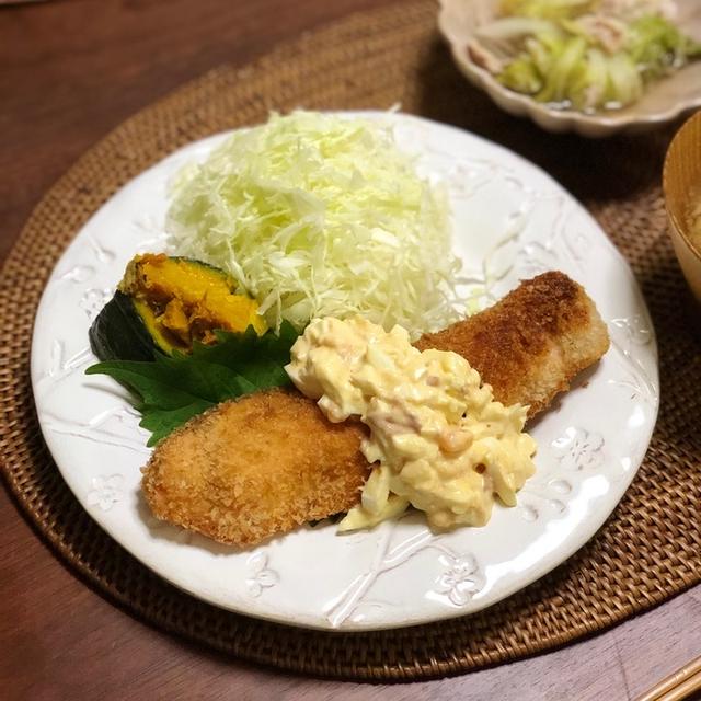 サーモンフライに梅干し入りのタルタルソース添えの晩ごはん
