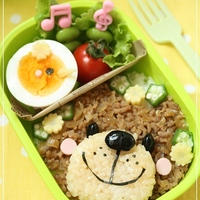 そぼろdeクマさんのお弁当。