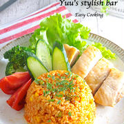 スイッチ一つで一食完成！朝は詰めるだけのお弁当にも♡炊き込みチキンライス《簡単★節約★お弁当》