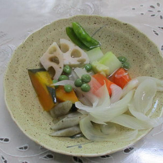 透明醤油で煮物★★★