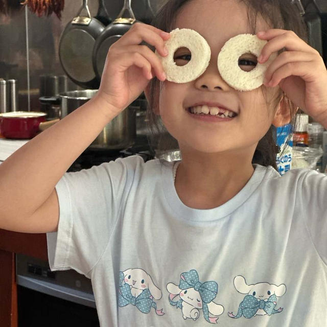 【簡単レシピ】食パンで5分！サクふわ台湾風ドーナツ×子どもと学ぶおうち旅